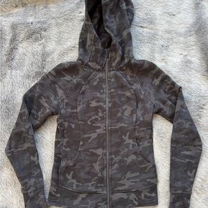 Women’s Lululemon Gray Camo Zip Hoodie